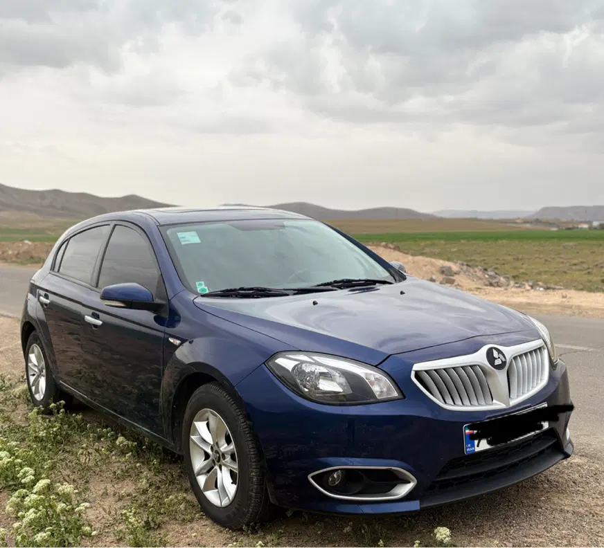 پارکینگ ماشین