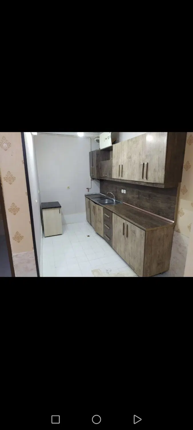 آپارتمان بسیار شیک کاغذدیواری