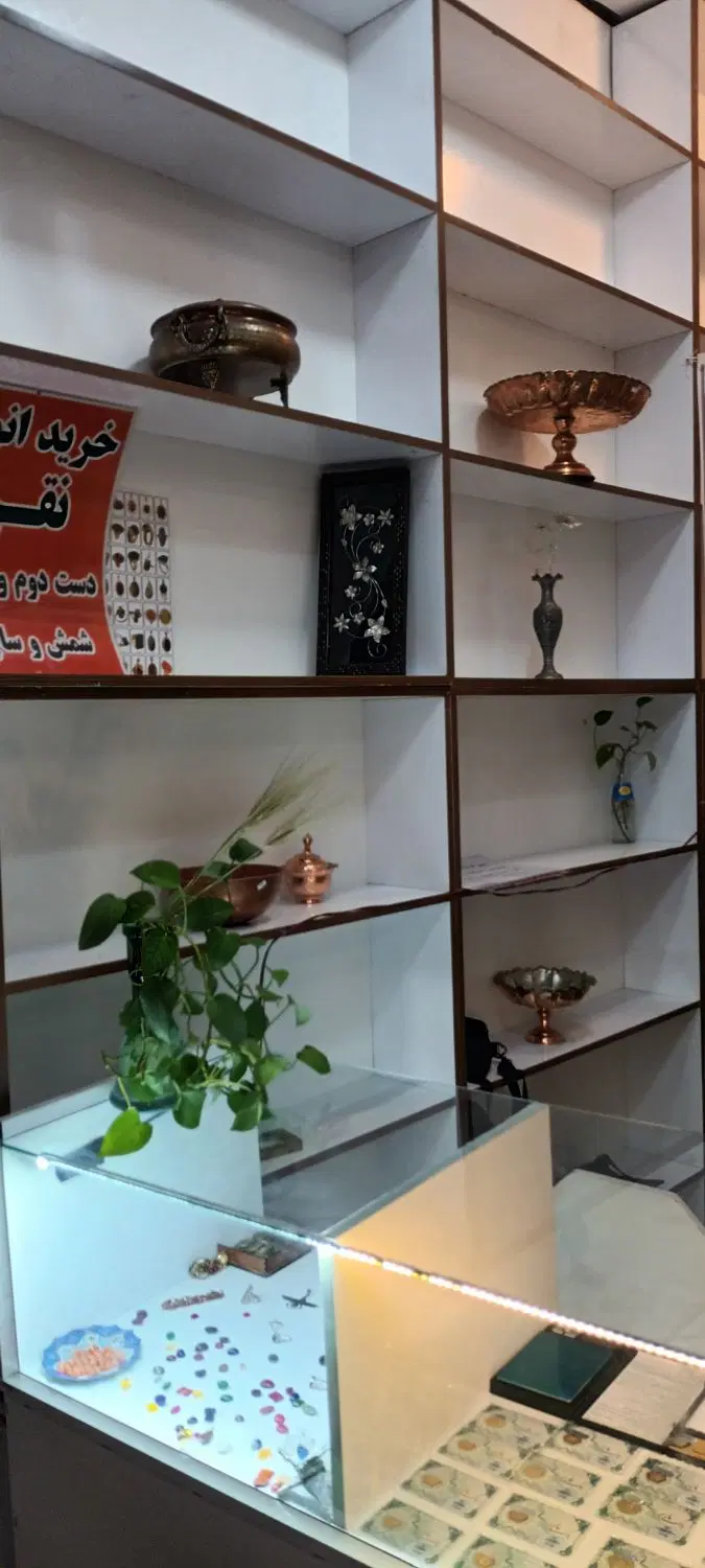 اجاره یک باب مغازه واقع در بازار چهارسوق