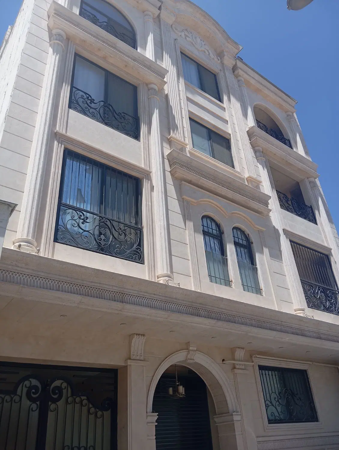 145متر_2خوابه_تاپ لوکیشن پاسداران