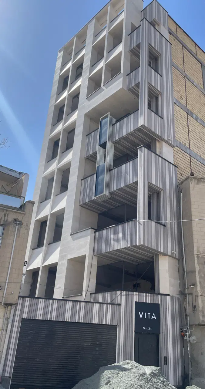 آپارتمان ۱۷۵ متری شخصی‌ساز بهارستان