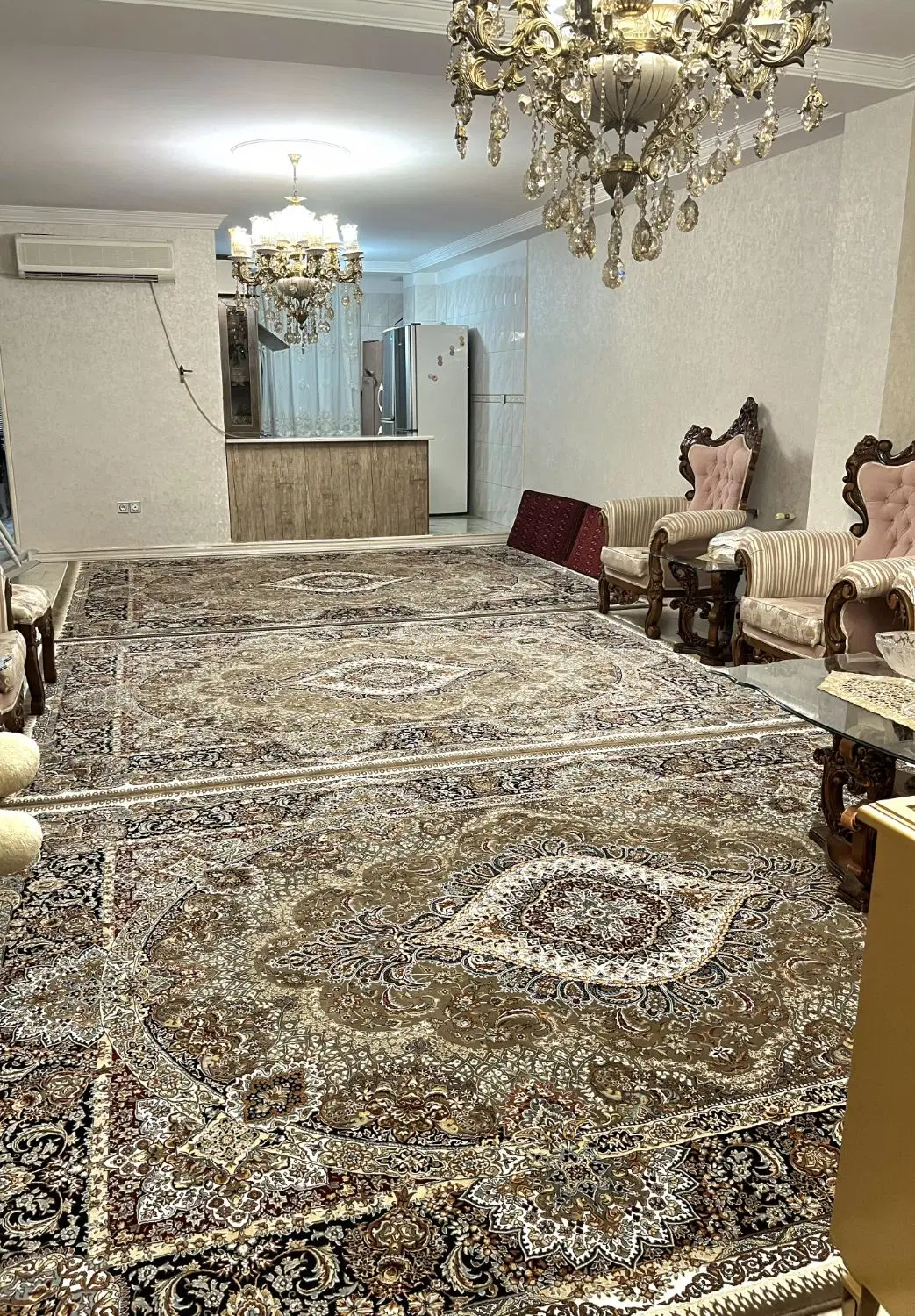 ۱۰۸ متر۳ خواب آسانسور پارکینگ انباری قیمت توافقی