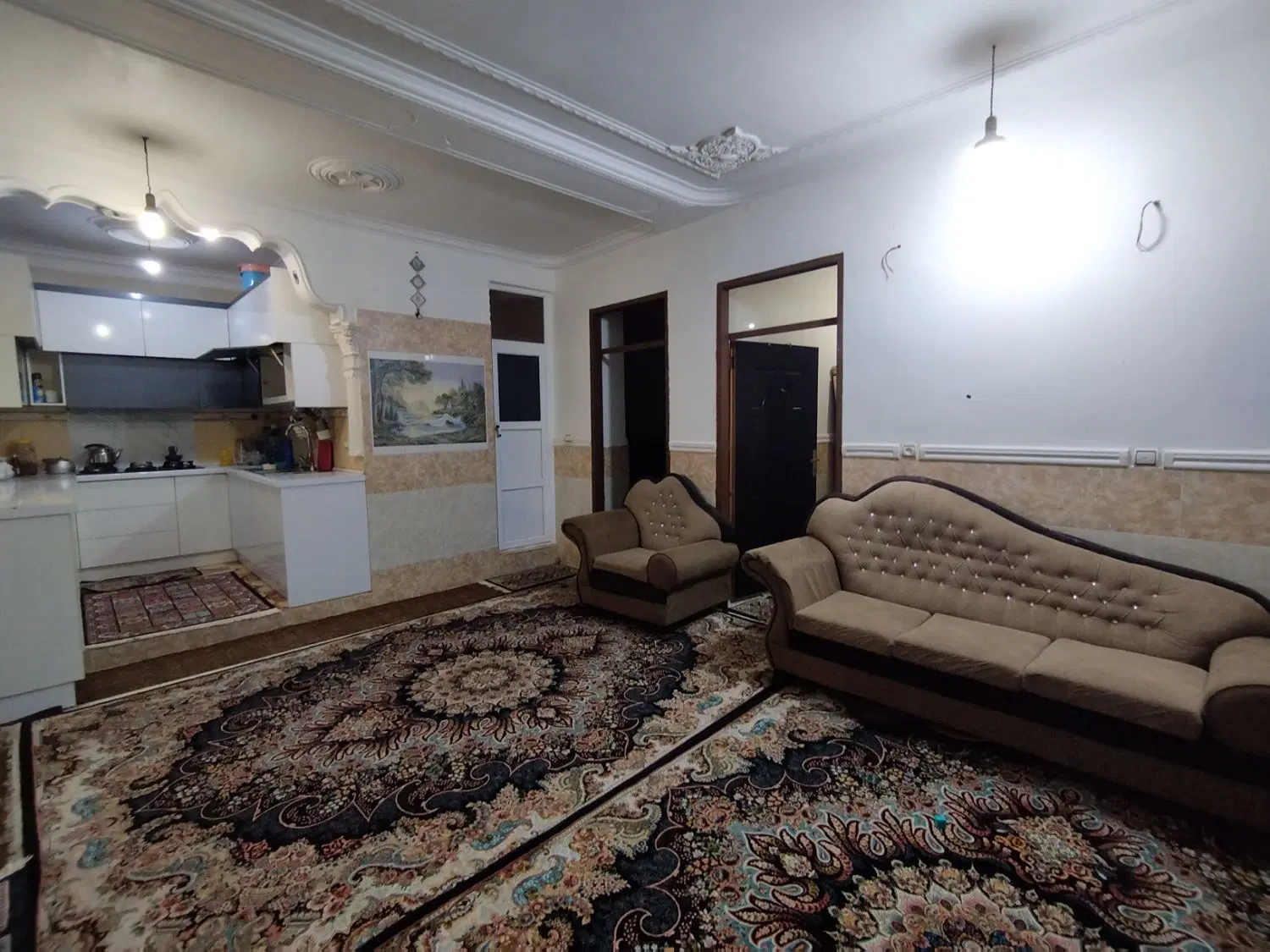 فروش منزل مسکونی ایسین