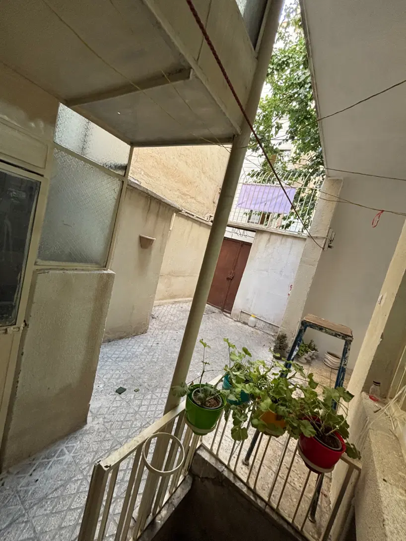 فروش یک دستگاه ساختمان مسکونی