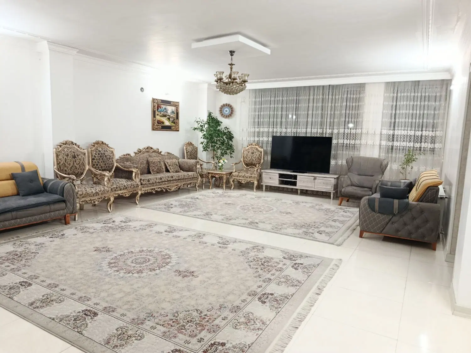 آپارتمان  شیک + سوییت میثم