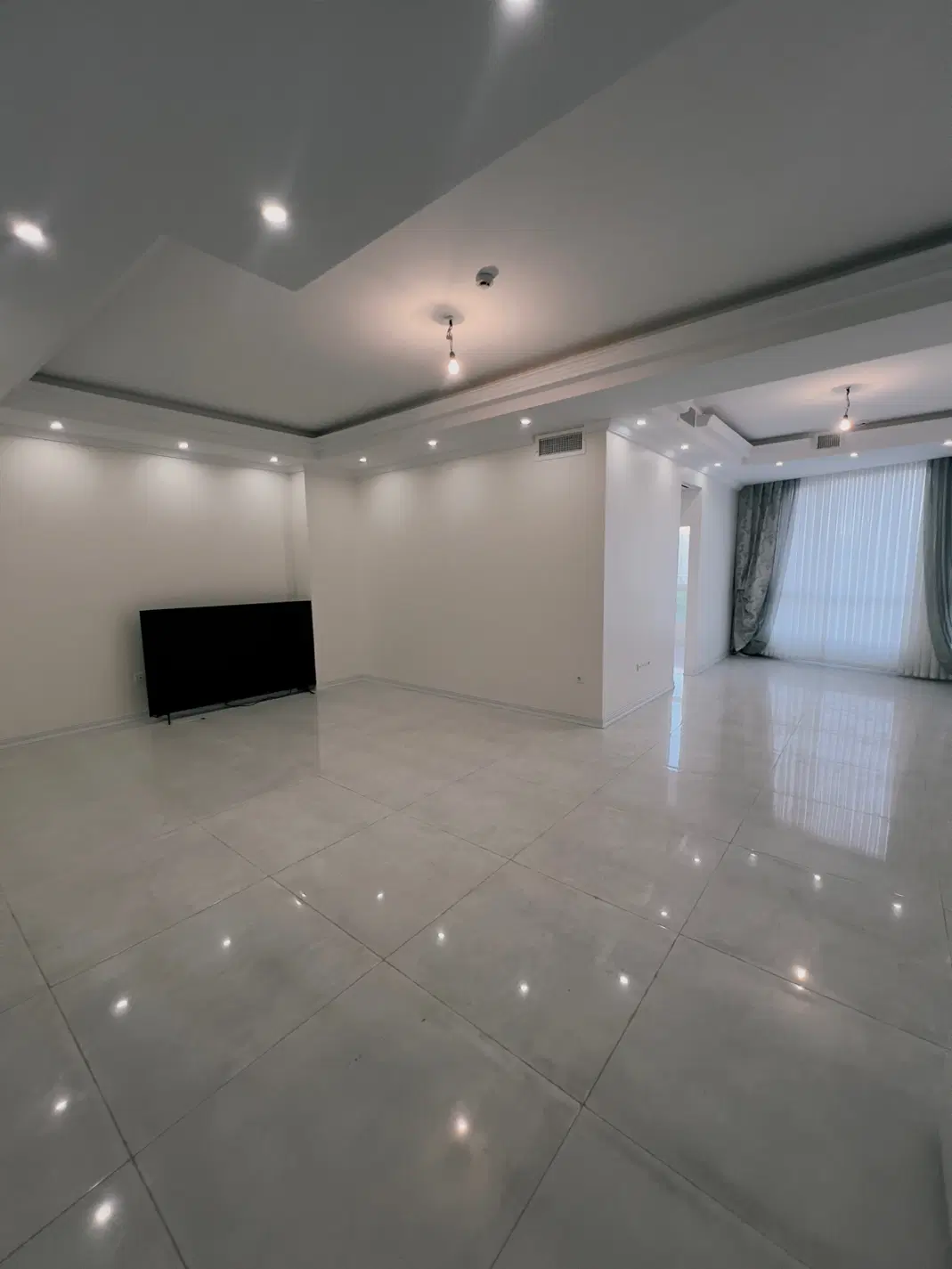 اپارتمان ۹۲ متری