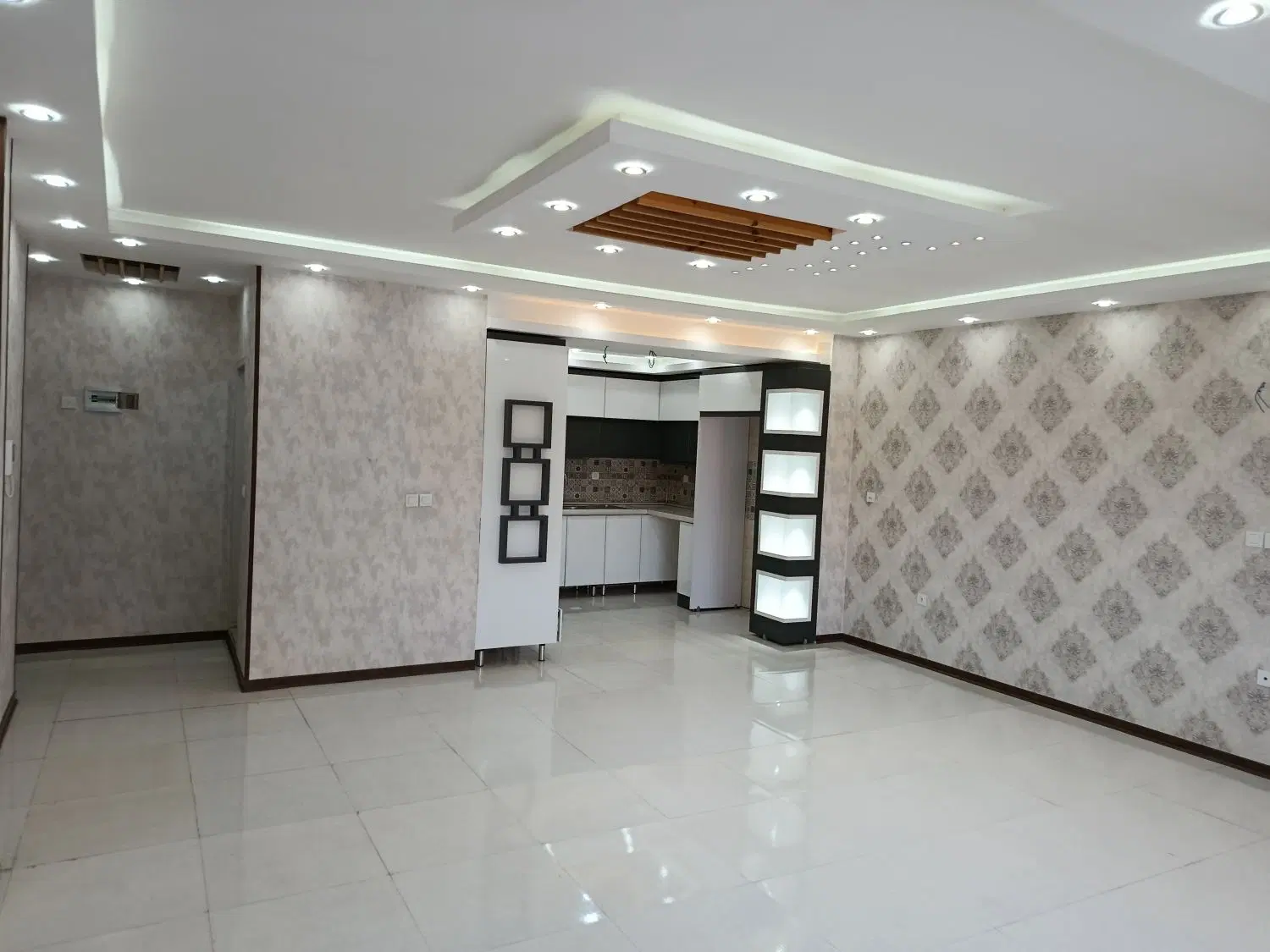رهن اپارتمان یکخوابه و دوخوابه صدرا