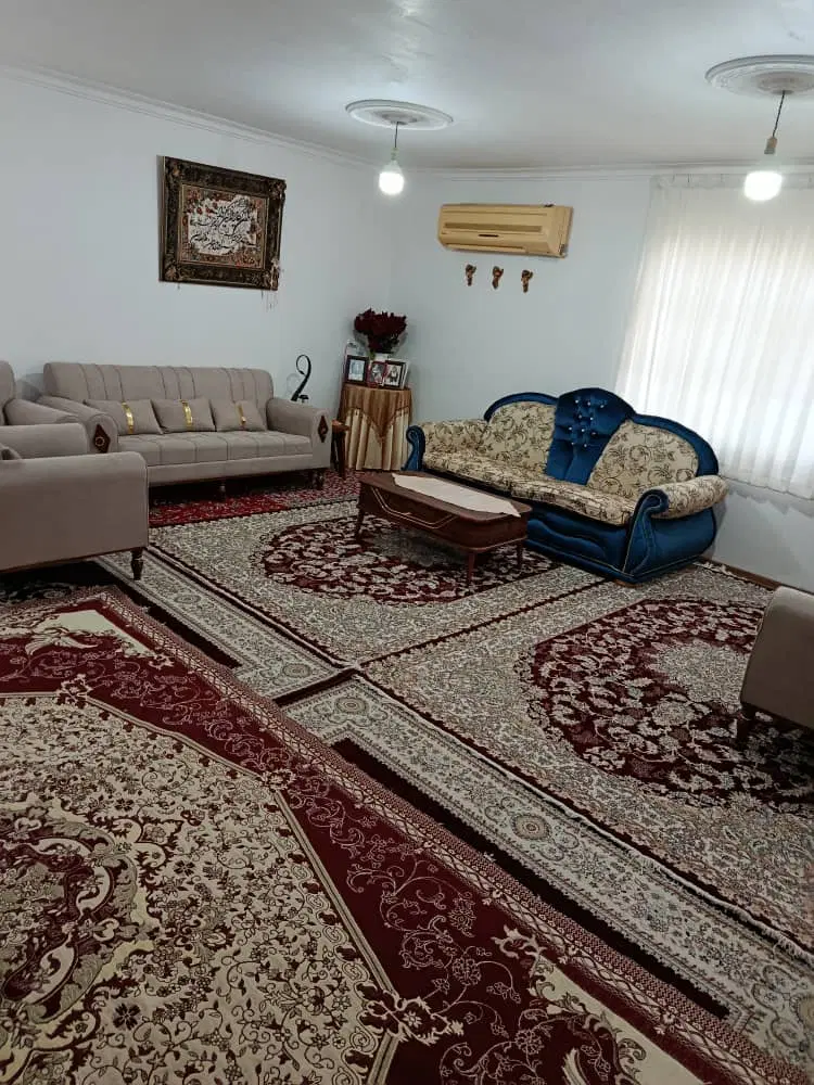 ملک ۹۰متر در ۳ طبقه
