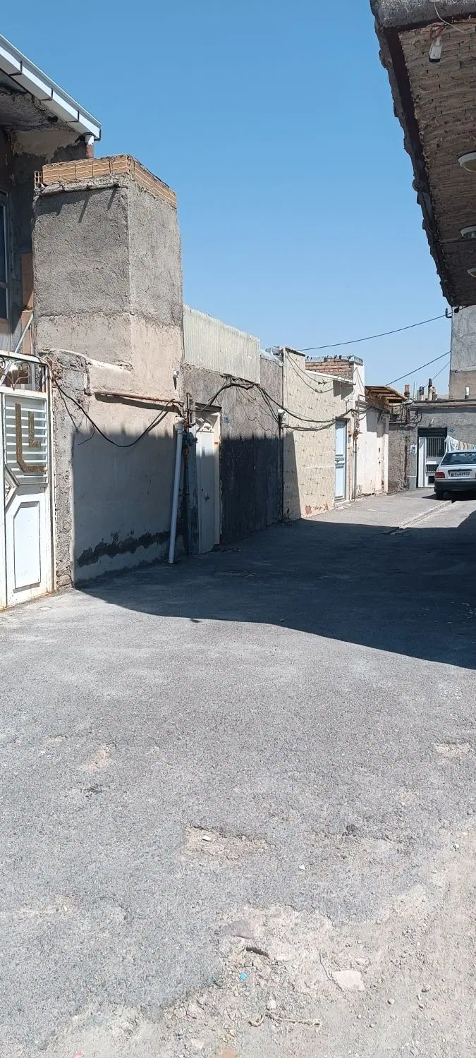 خانه نقلی در شادباد