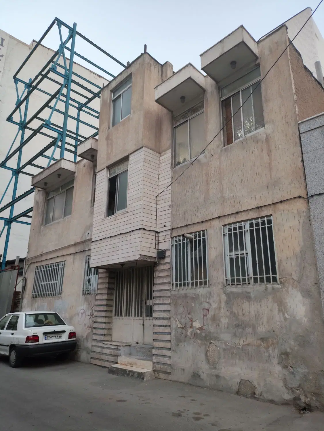 ملک کلنگی (زمین ویلایی) نزدیک حرم