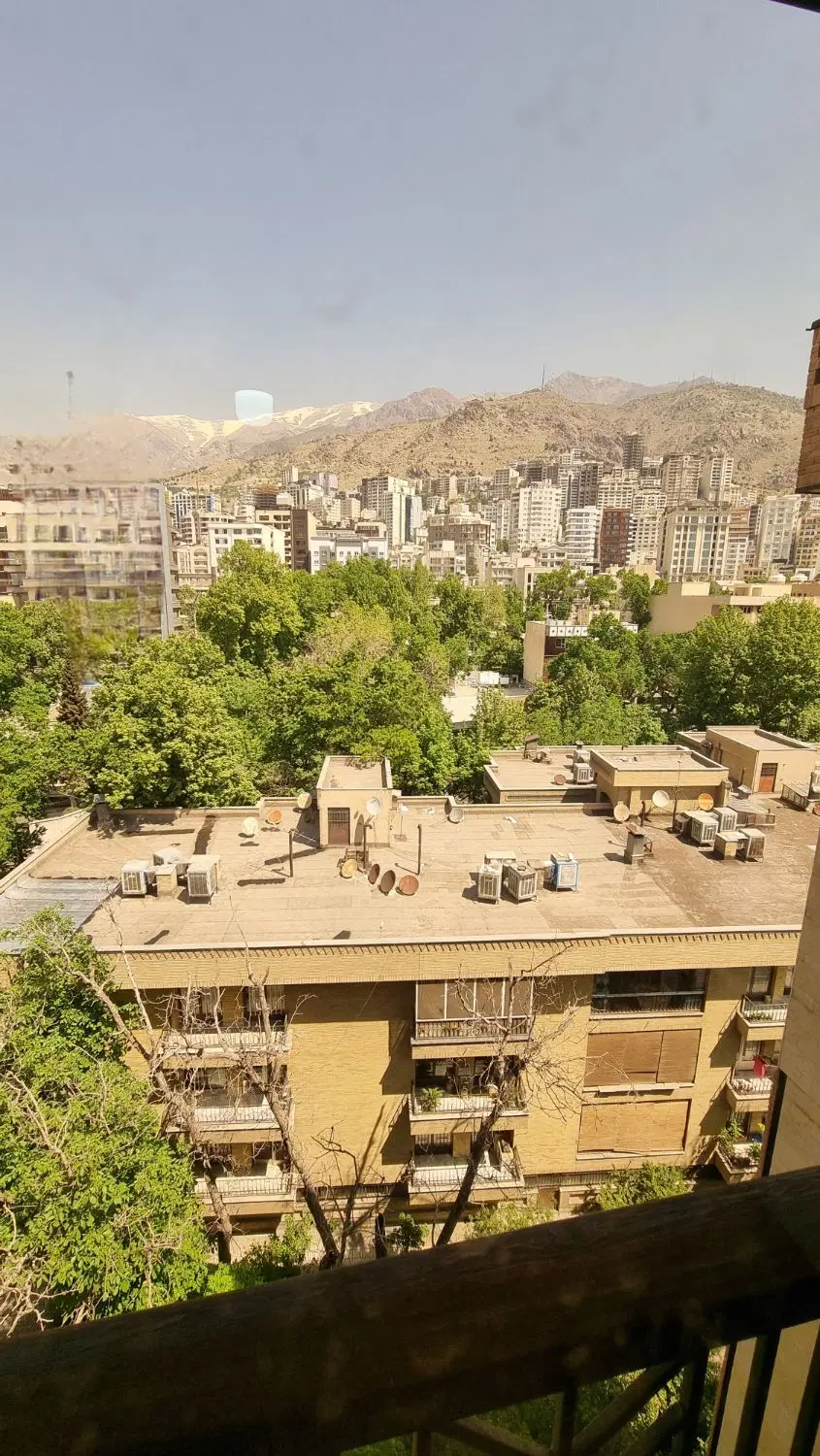 اپارتمان ۲۲۵ متر طبقه ۷ نیاوران