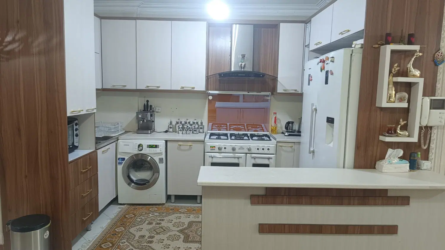 آپارتمان مشیریه طبقه دوم