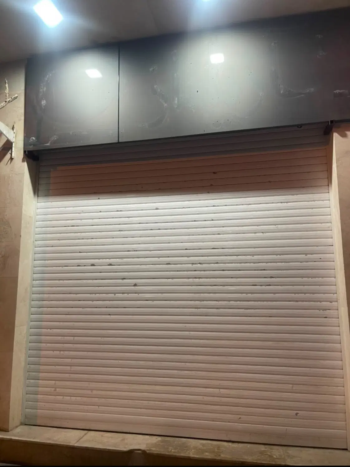 اجاره مغازه دو دهنه
