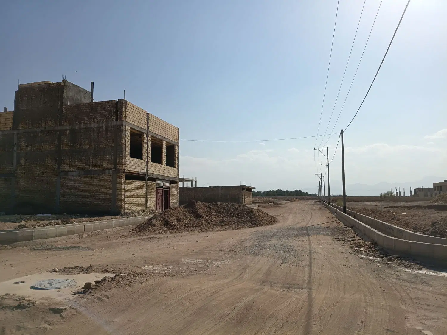 یک قطعه زمین