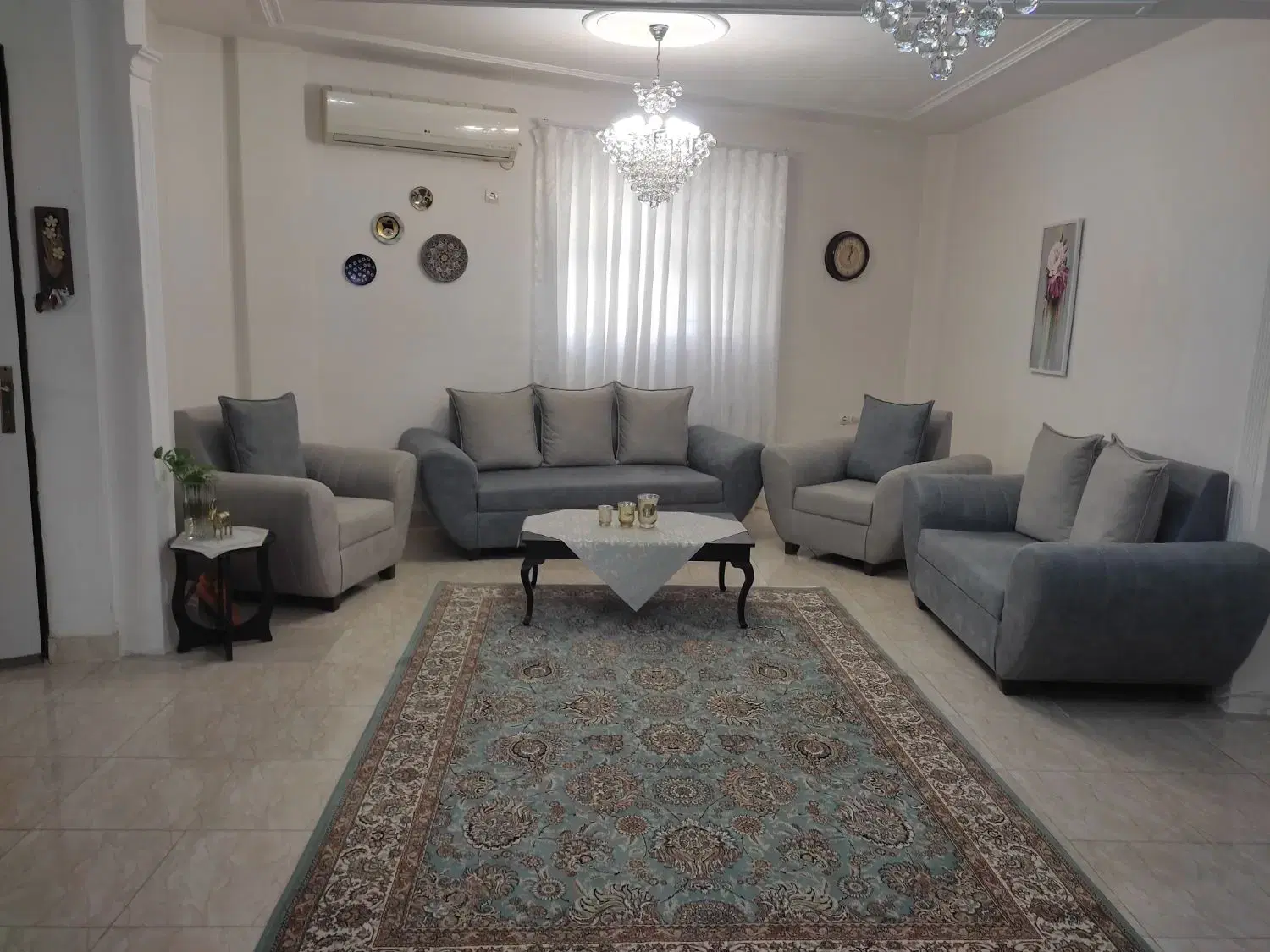 یک واحد 90متری مسکونی وتجاری