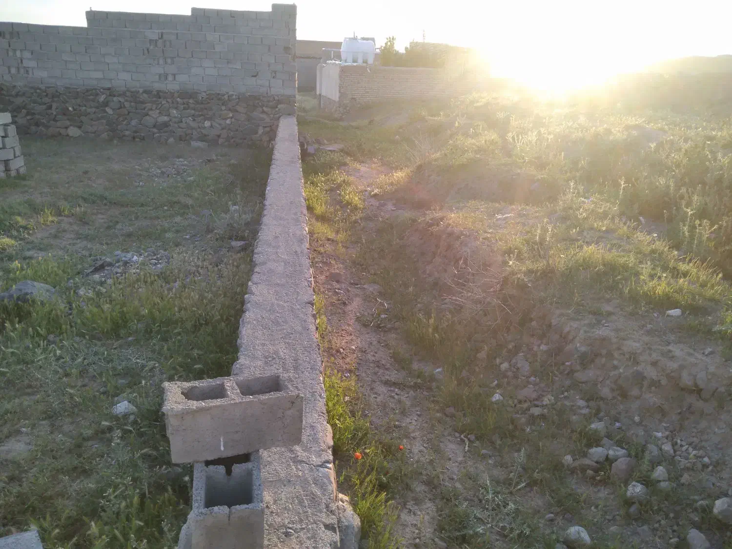 زمین ب متراژ1000متر