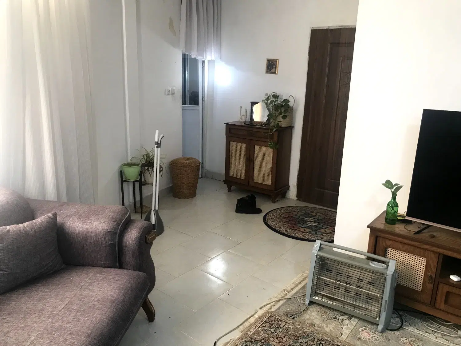 منزل ۸۵ متری در دو قدیمی حاشیه خیام شمالی