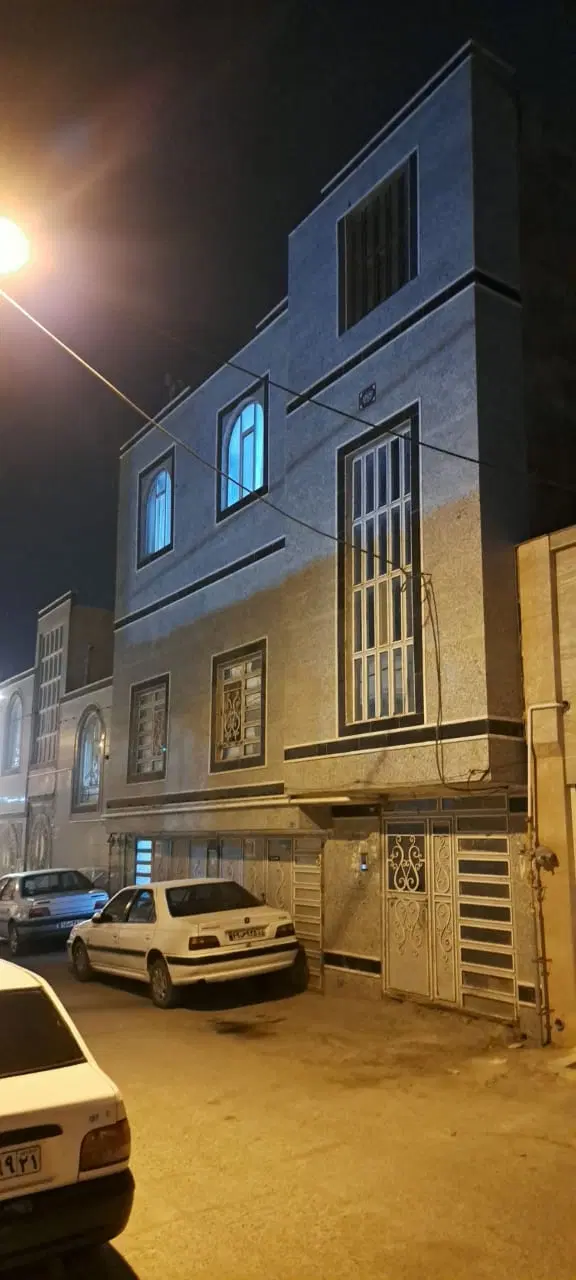 منزل دوطبقه اسکلت فلز زیباشهر