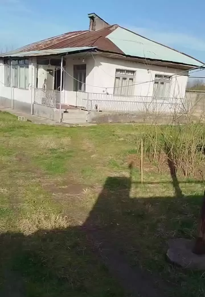 خانه ویلایی به متراژ ۱۳۰ در نوخاله