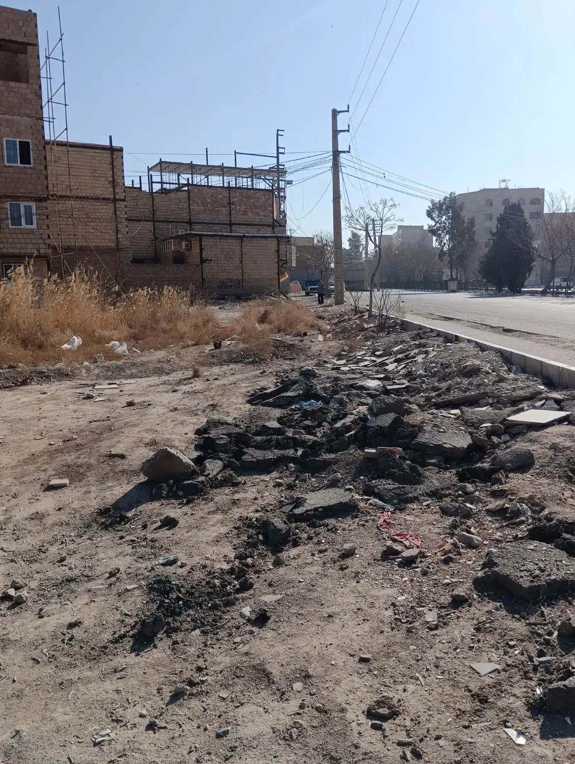 زمین 2 نبش