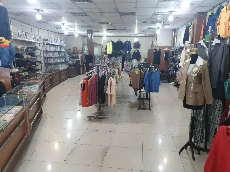 ۱۳۰ متر میدان خراسان