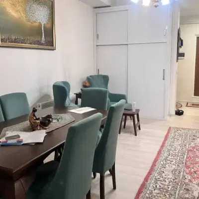 همخونه میخوام