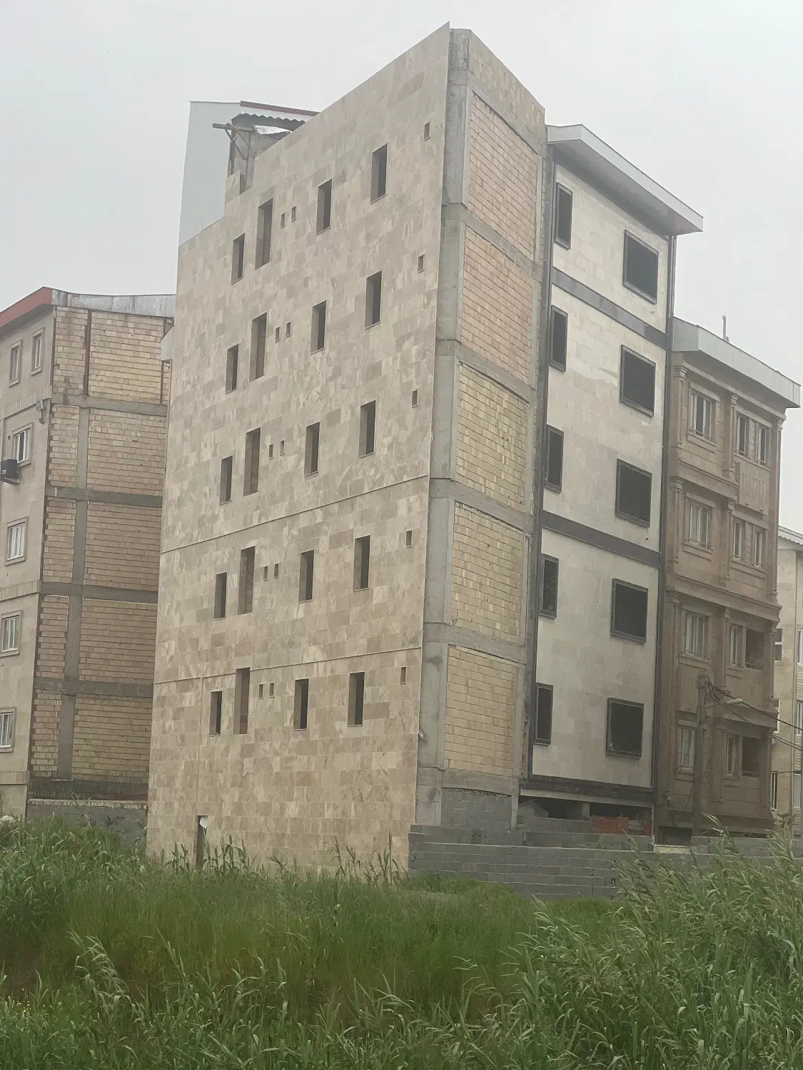 پیش فروش واحدنسق سه خواب پل بوسار