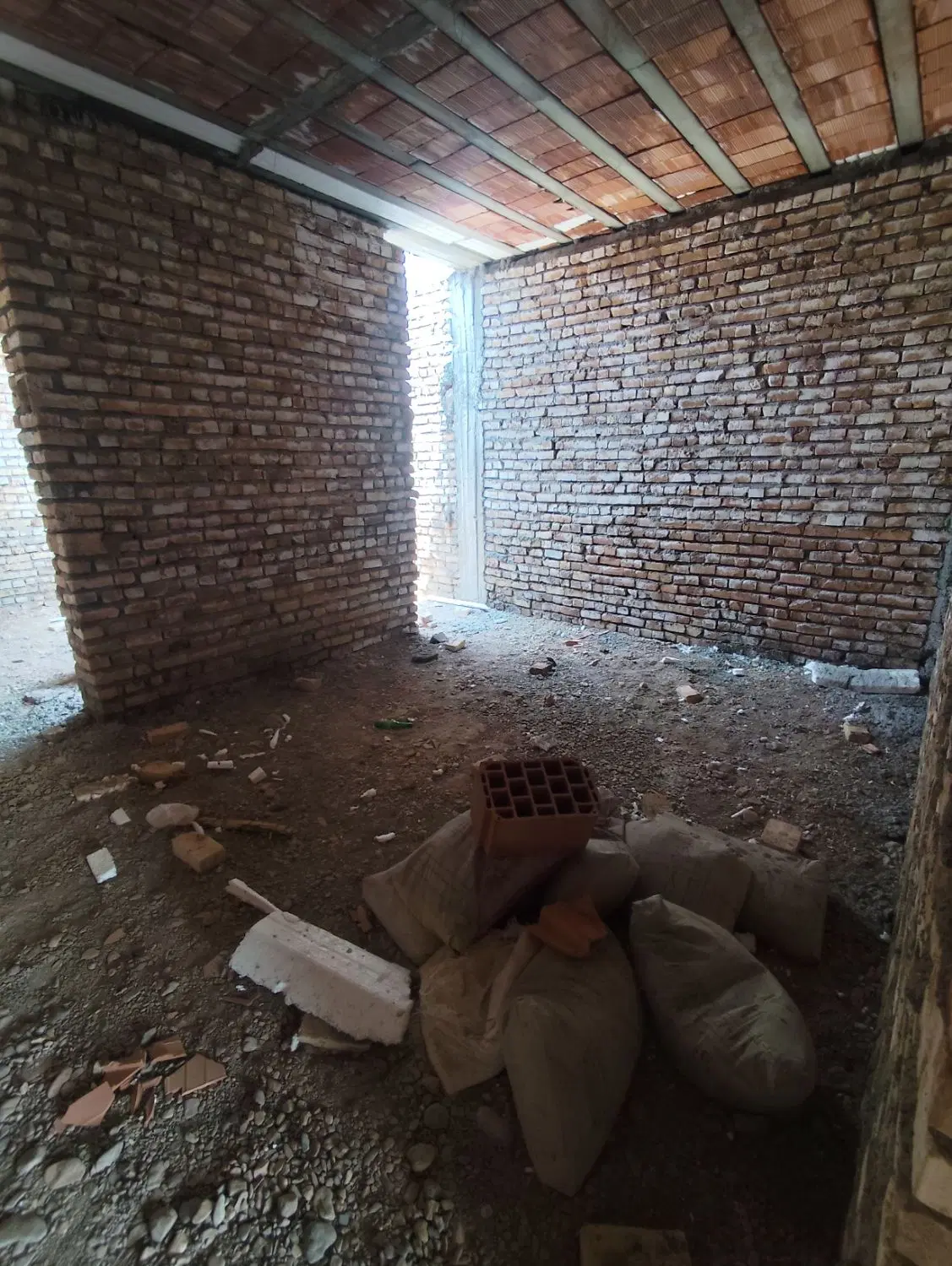 منزل نیم ساز شهرک جوادالائمه بلوک C
