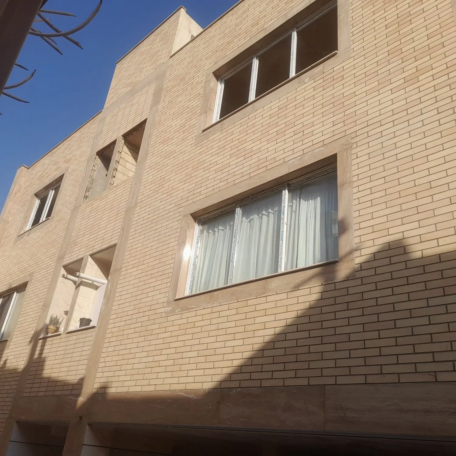 اپارتمان۷۰متری