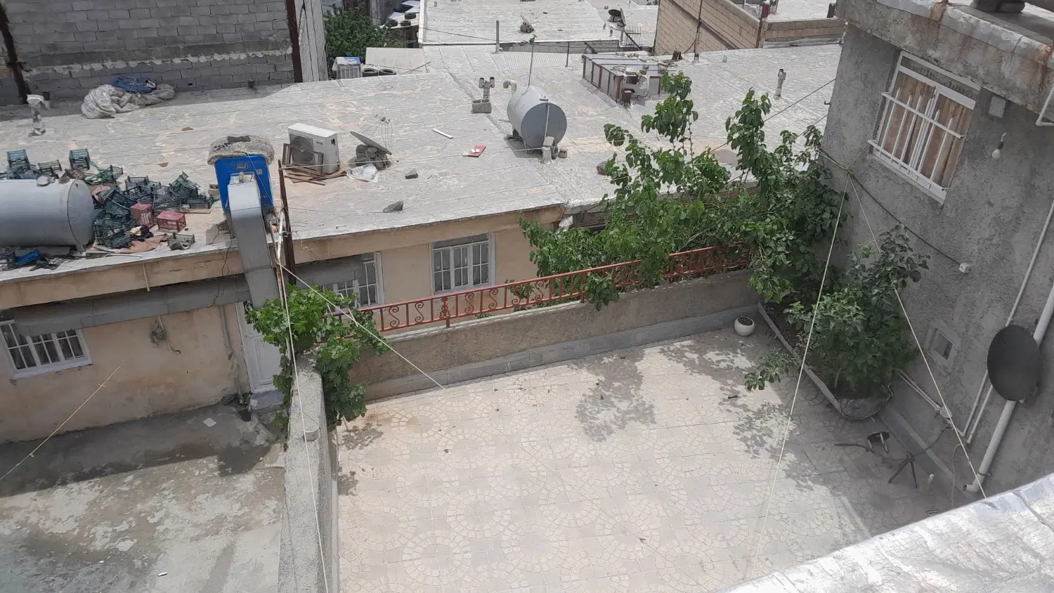 خانه ۱۴۰متری نایسر چهارراه حاجی فیضه