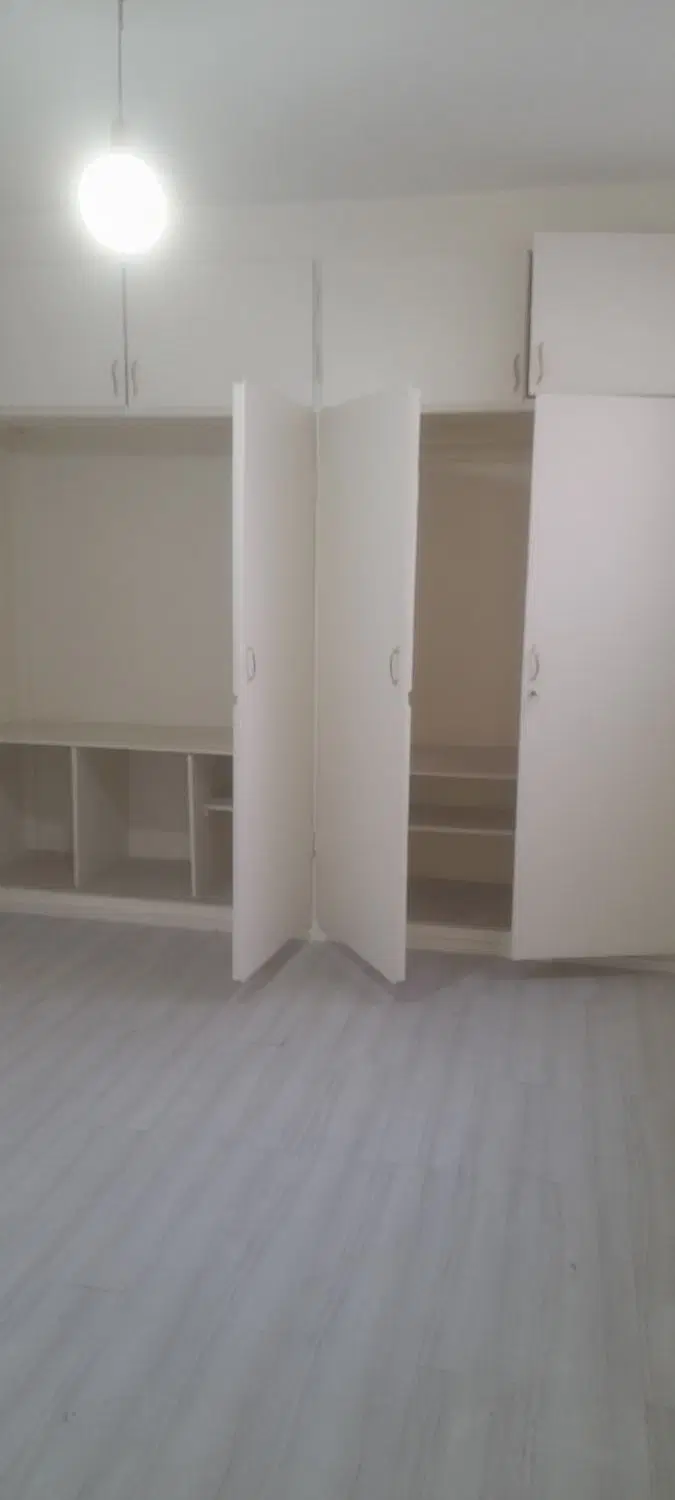 آپارتمان ۶۳متری پارکینگ دار