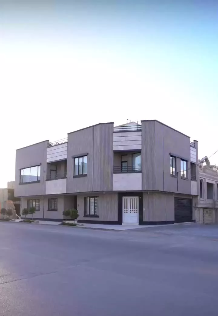 منزل ویلایی خاص (شهر یزد)