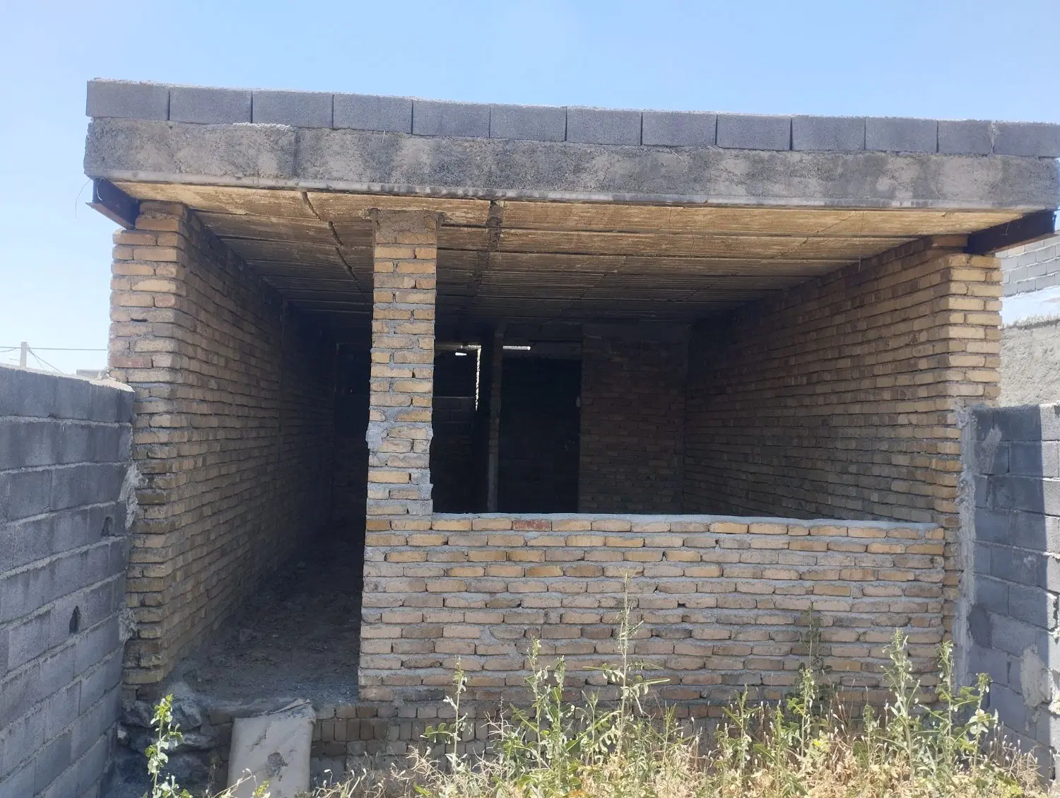 خانه نیمه کاره نایسر بهارستان