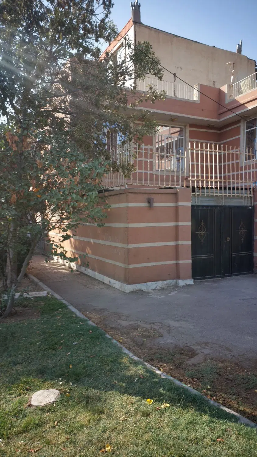 خانه ویلایی رستمی کارمندان دوم ۱۵۵متری