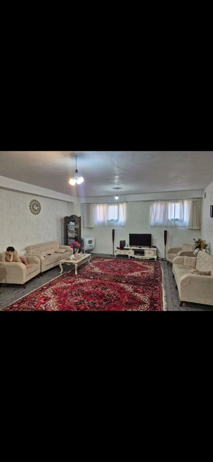 آپارتمان دلباز در شمس تبریزی