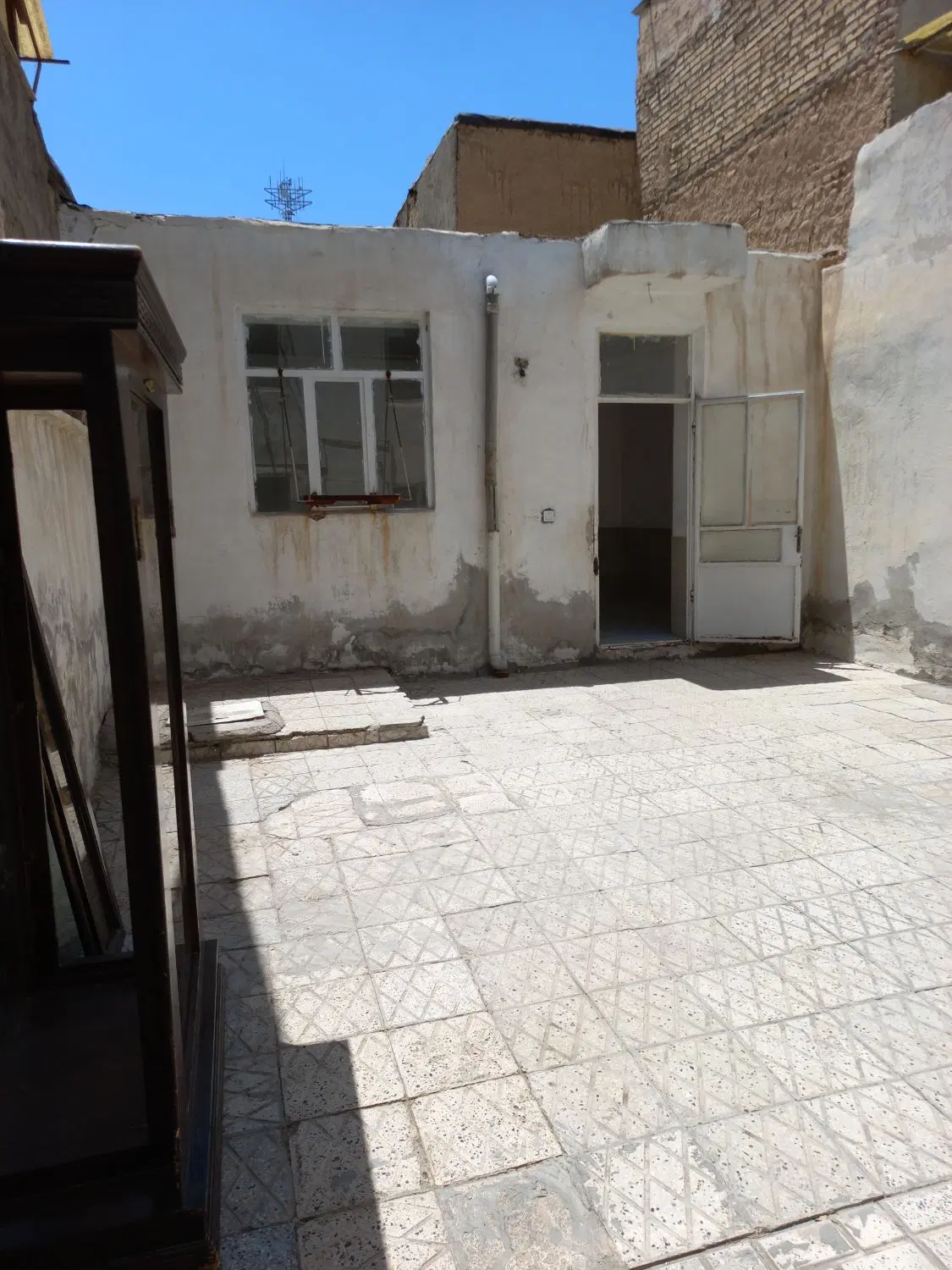 ملک ویلایی ۲ طبقه ۱۰۵ متری