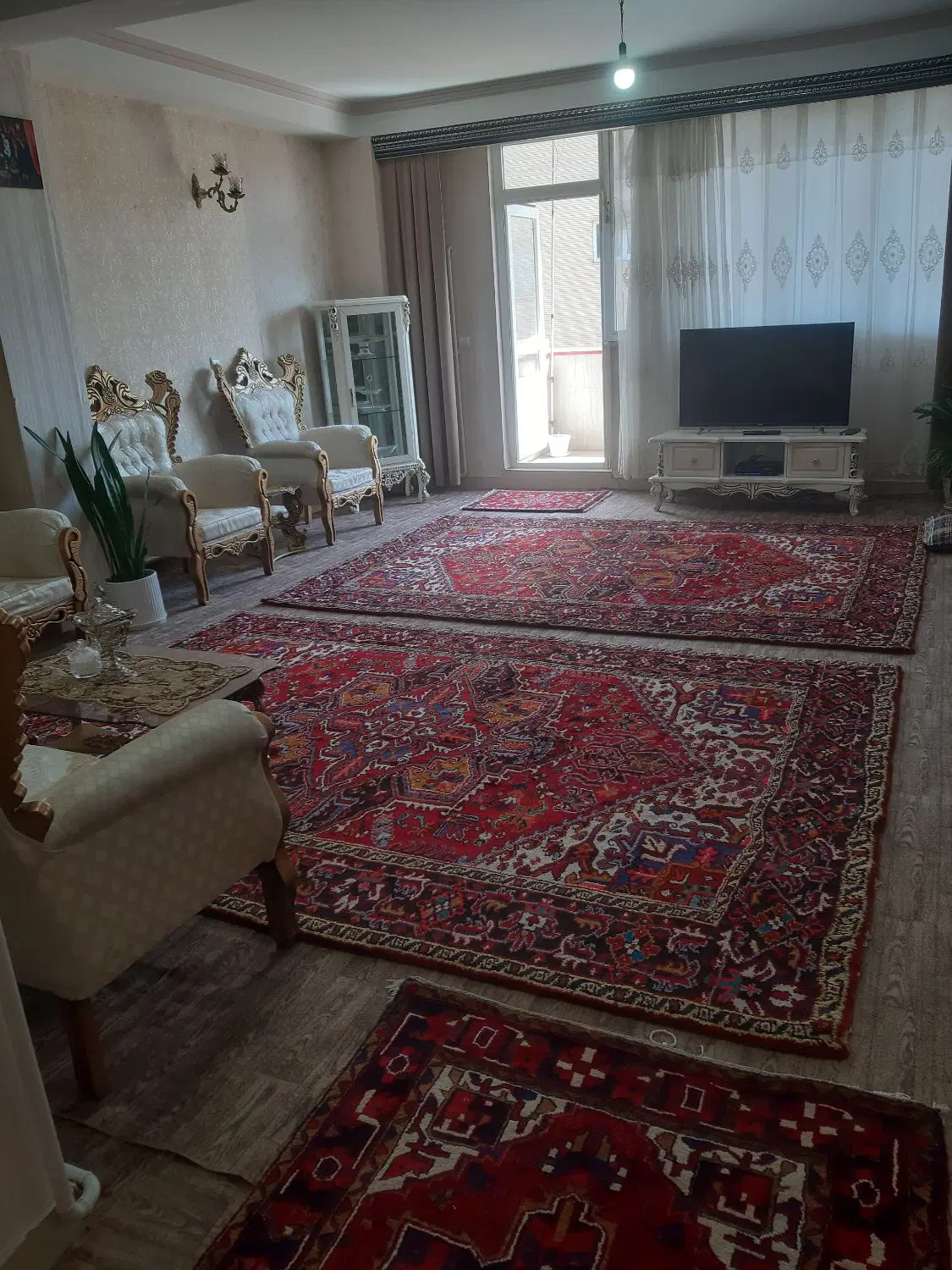 شهرک اندیشه اوچمان دو .طبقه ۳ با پارکینگ