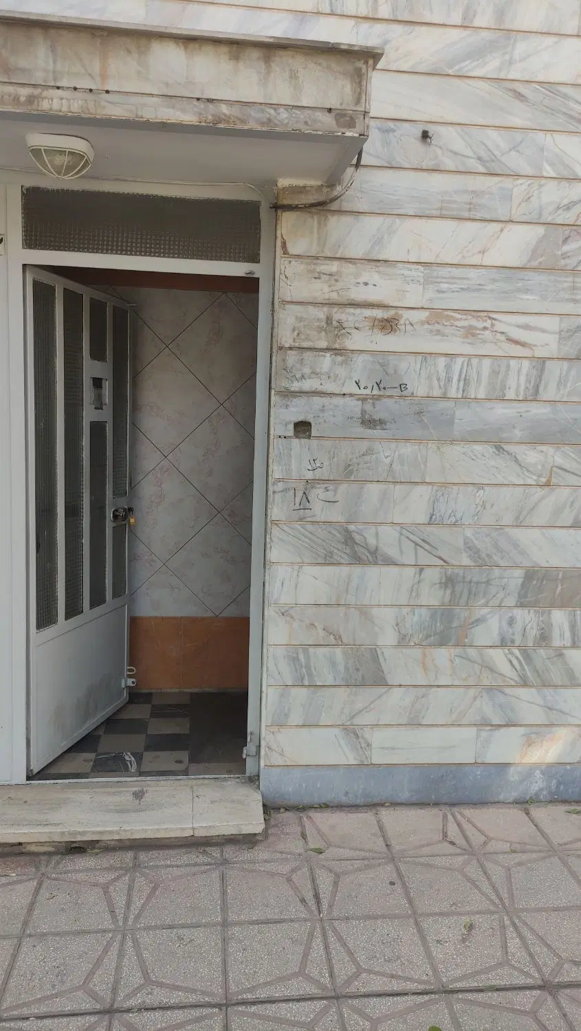 ۱۰۰مترآپارتمان۲خاب تکواحدی،تخلیه،کارمندان شمالی