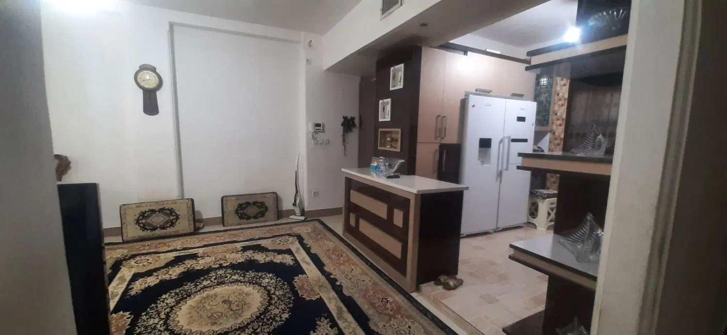 واحد ۹۳ متری  مجتمع سردفتران