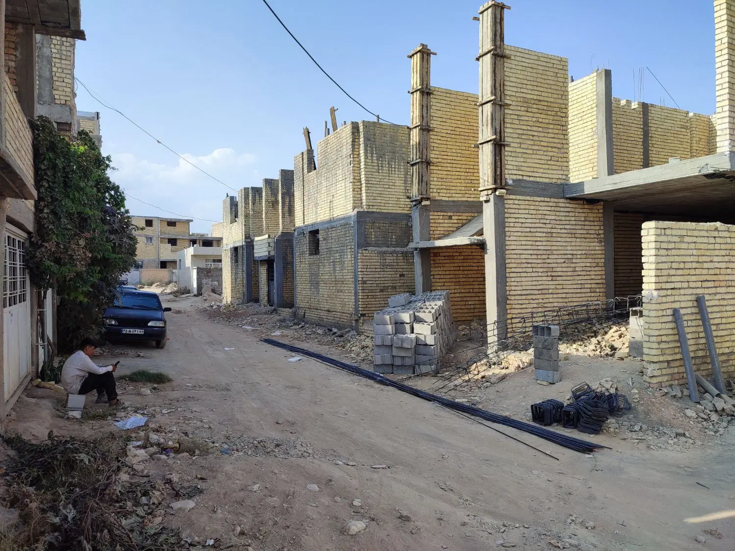 فروش زمین صندوقی ۱۰۰ متری در مخابرات کرونی