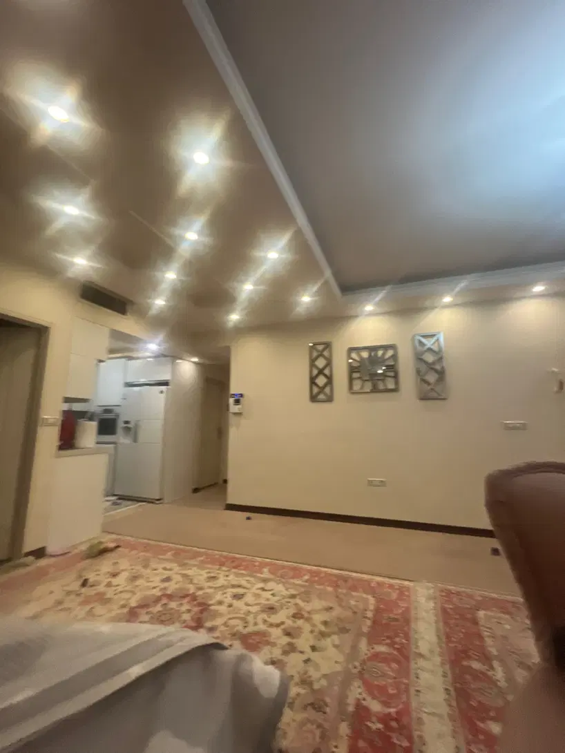 معاوضه آپارتمان با تک واحدی طبقه اول