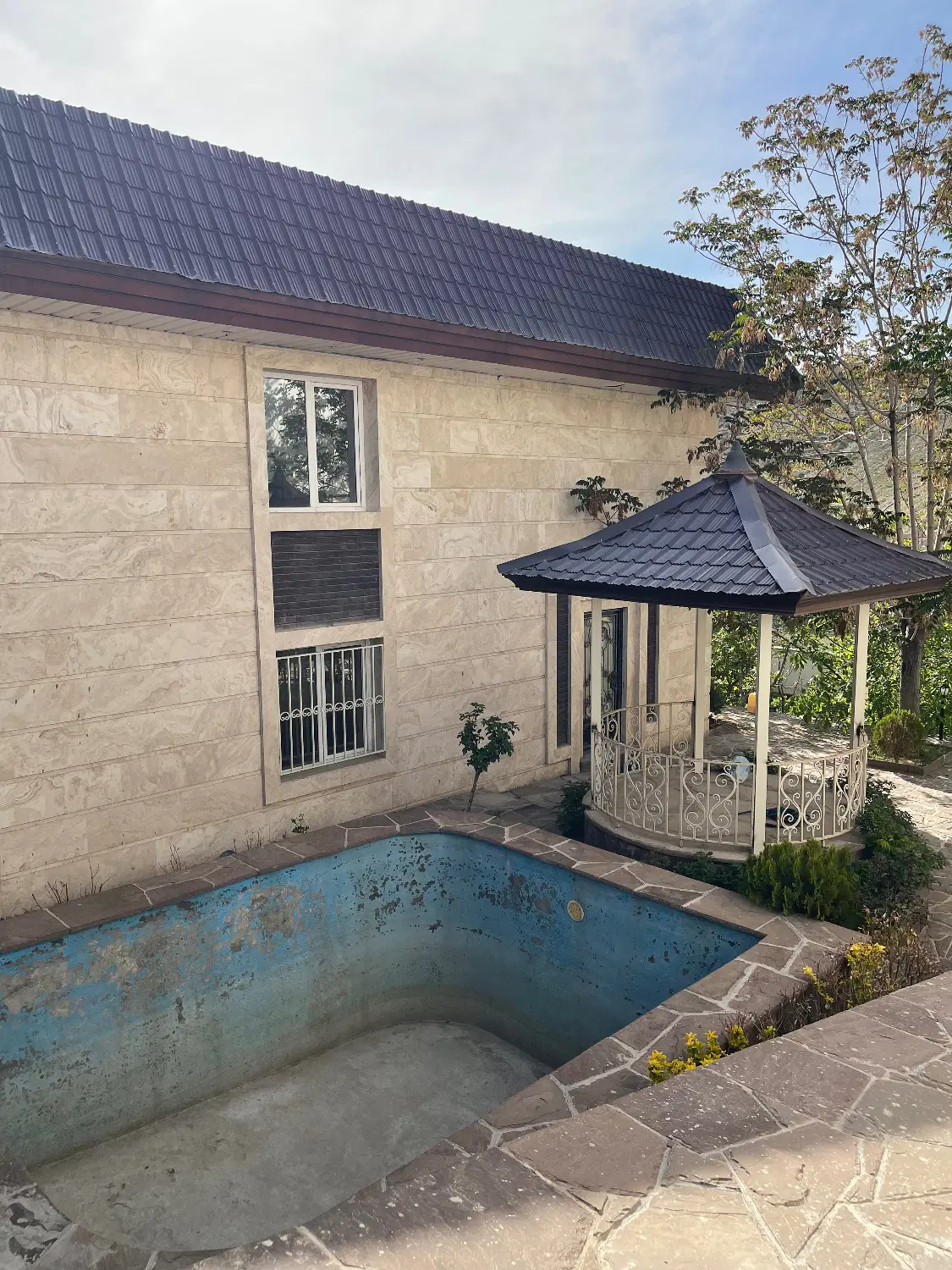 ویلای اجاره ای چناران رودهن