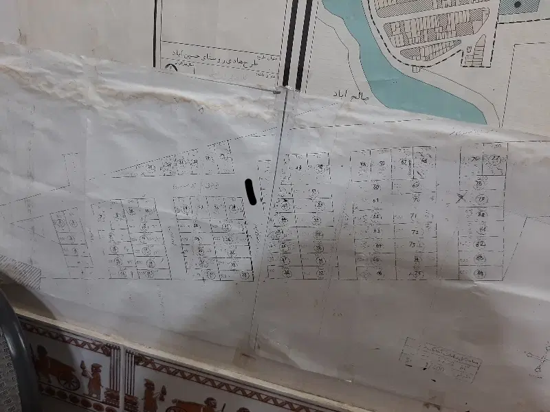 یک قطعه زمین 90متری
