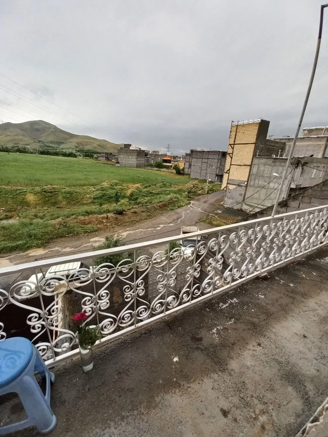 اجاره ۱۱۰ متری طبقه ویلایی پارکینگ دار دوشان