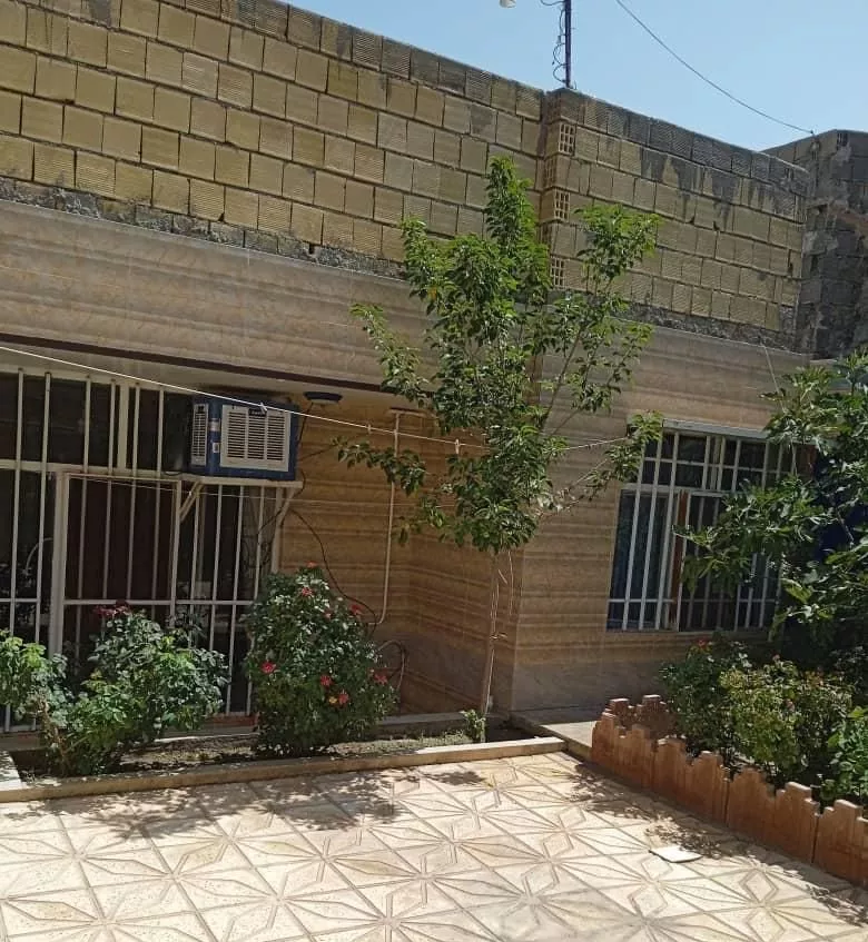 فروش منزل ویلایی شهر اشترجان