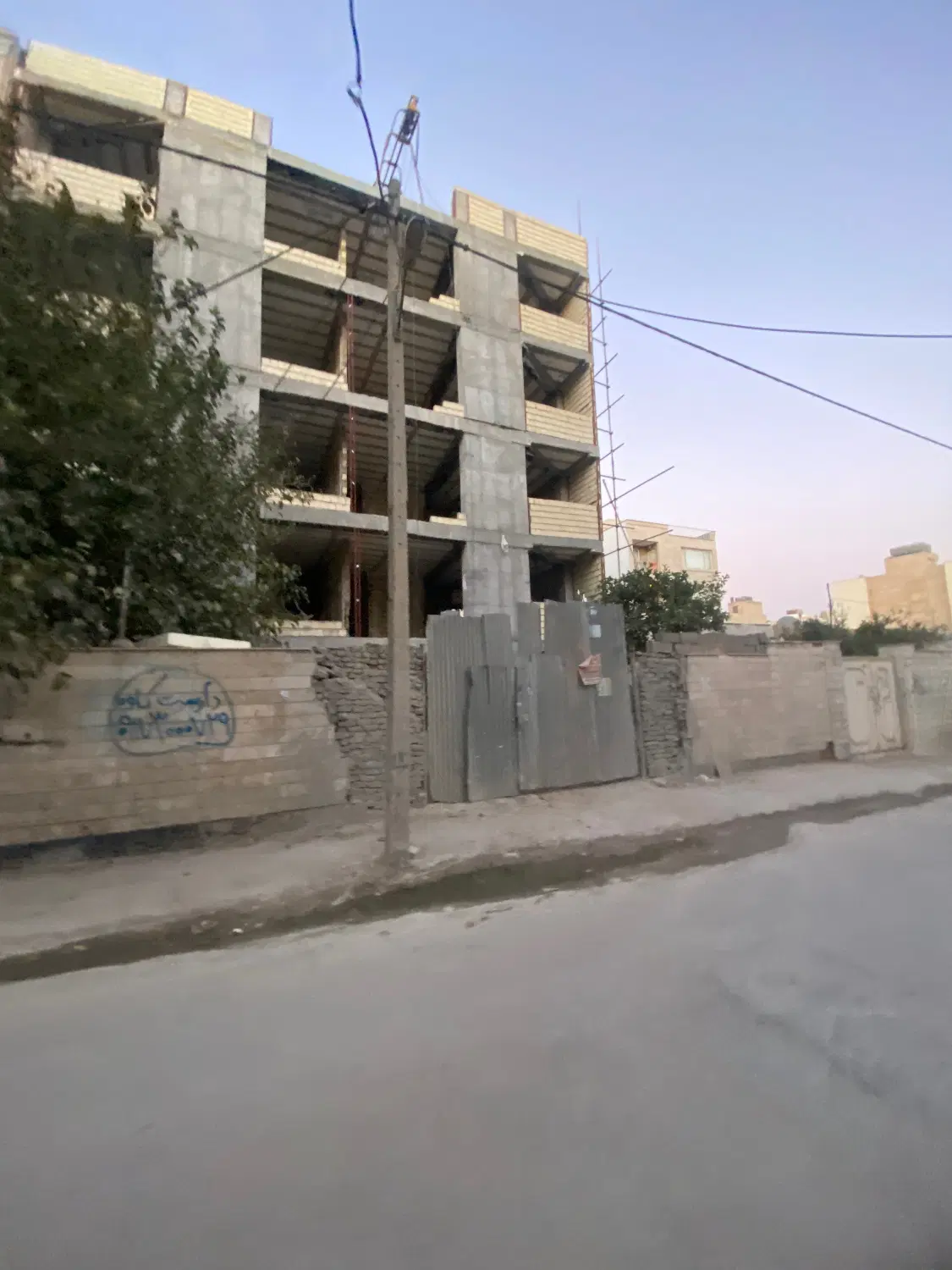 پیش فروش_سه خواب باهنر شمالی