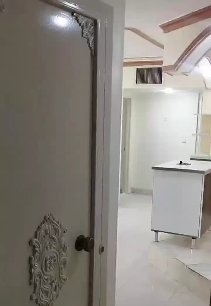 ۱۰۰ متر بازسازی شده خالداری