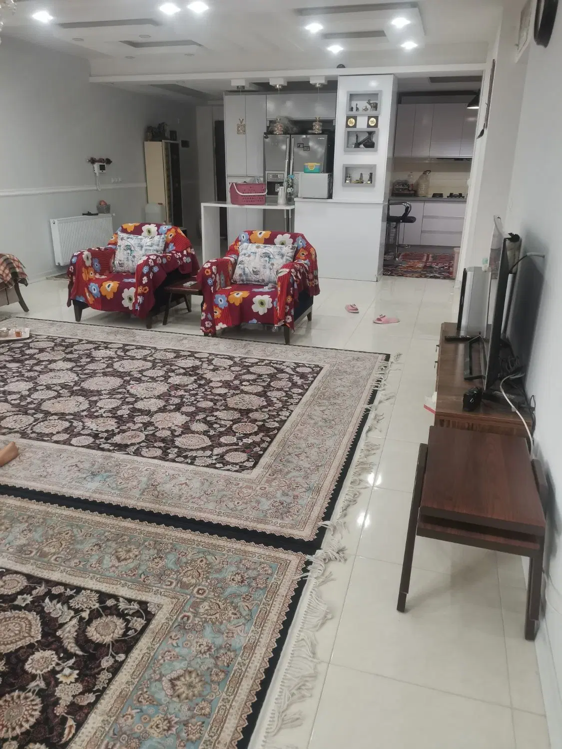 میانرود خیابان بهارستان غربی