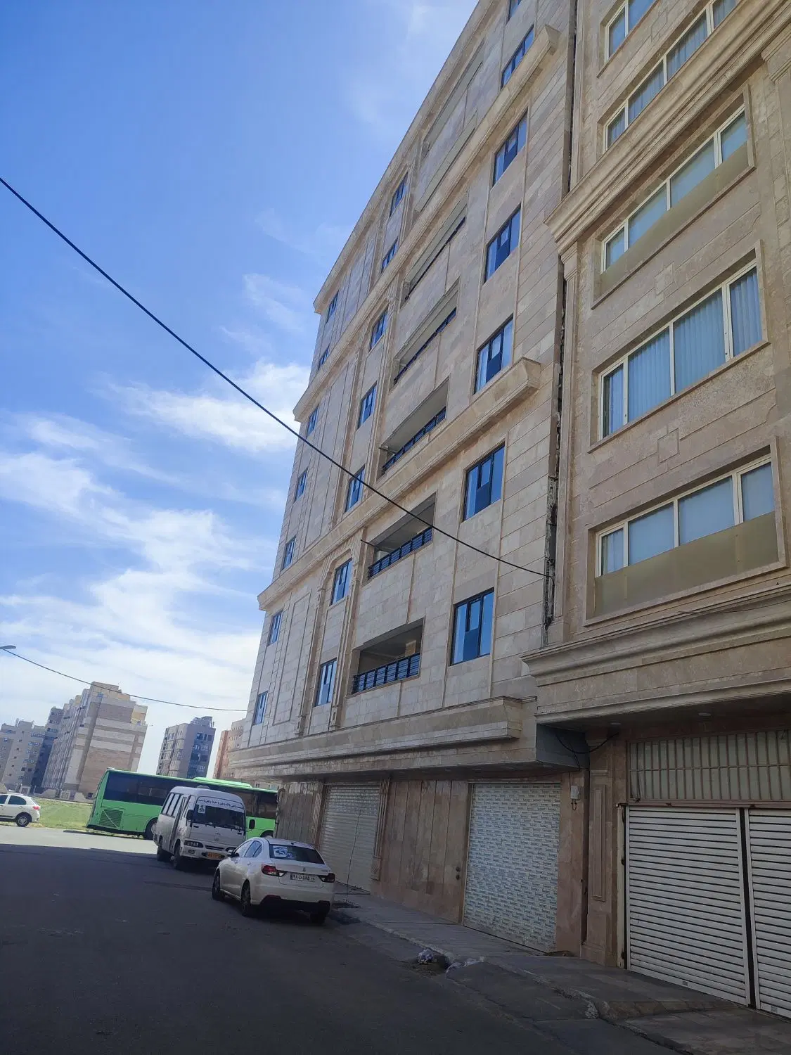 به یک زمین مشارکت در ساخت منطقه ۴نیازمندیم