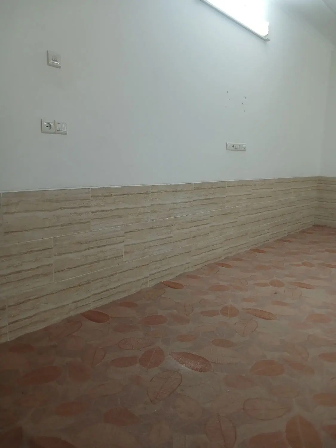 زیر زمین شهرک بهاران